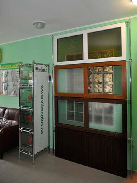 Компания "ВікноПлюс" открыла новый фирменный салон в Хотине